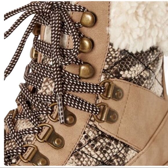 NEW JustFab Venice Hiker Lace-Up Boots Womens Sz 8.5 - Picture 10 of 11